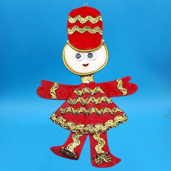 Vintage Red Felt Toy Soldier Ornaments w/ Googly Eyes & Gold Trim 1960s v4 - Picture 3 of 11